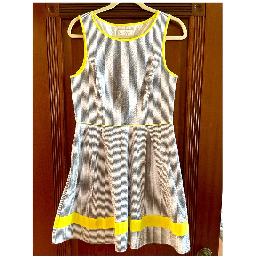 Jessica Simpson searsucker dress